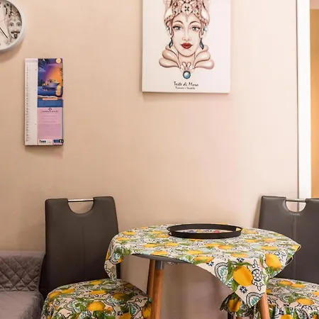 La Casa Di Adina Hébergement de vacances *
